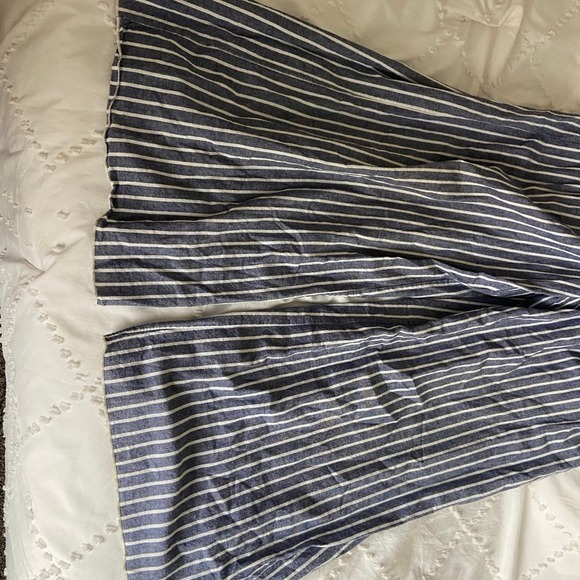 Lavender fields blue white spaghetti strap romper flared legs small - Picture 7 of 12